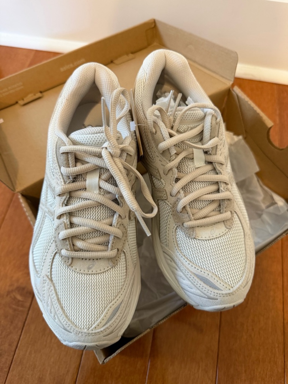 ASICS GT-2160 Cream/Feather Grey sneakers Size 6